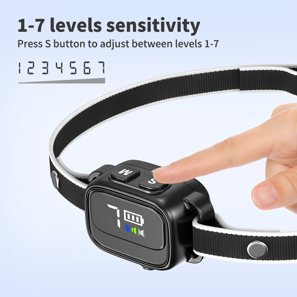 Anti-Bark Collar for Small Dogs, No Shock Anti Barking Collars with 7 Sensitivities, 3 Adjustable Modes Beep & Vibration, IP67 Waterproof - Effective & Humane Small Dogs Bark Collar-Black